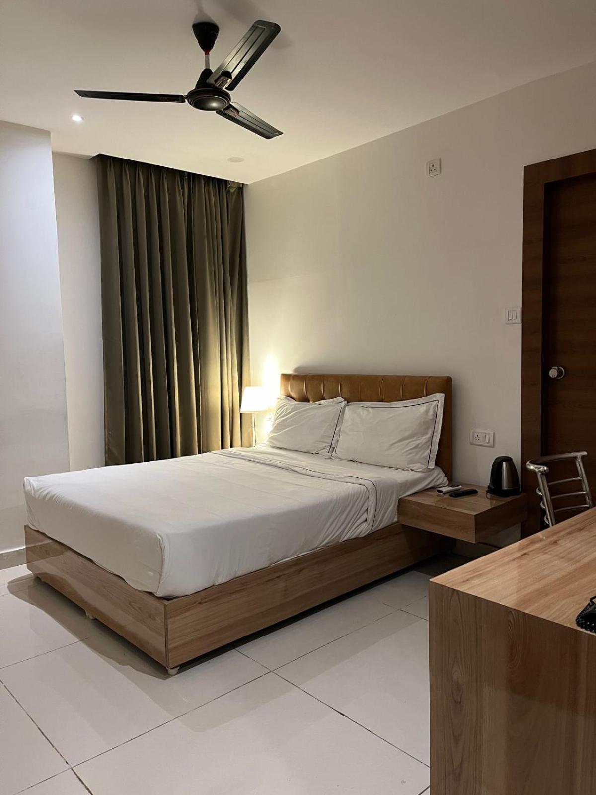 Hotel Hibiscus Tree- Bachupally Χιντεραμπάντ Εξωτερικό φωτογραφία