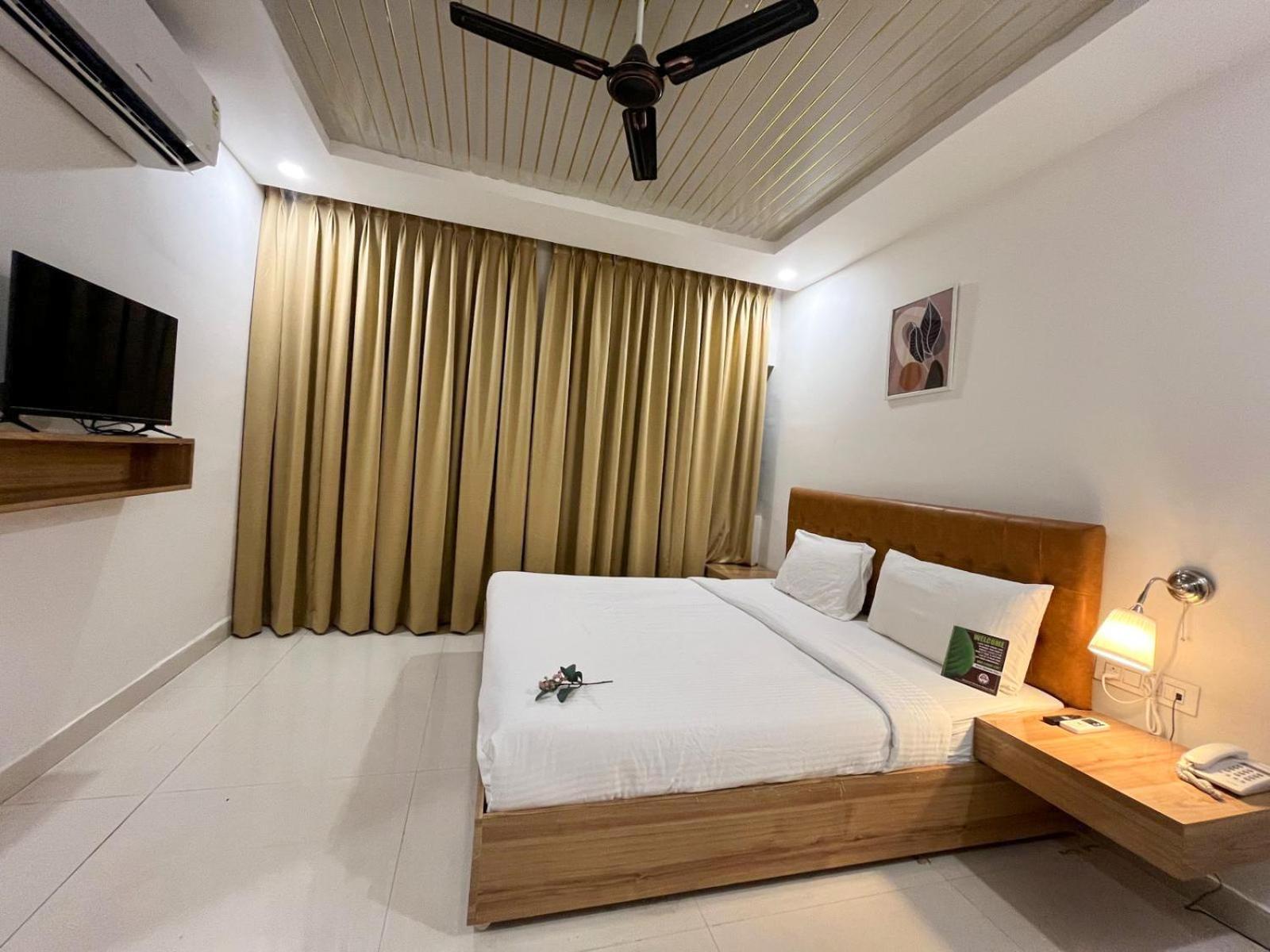 Hotel Hibiscus Tree- Bachupally Χιντεραμπάντ Εξωτερικό φωτογραφία