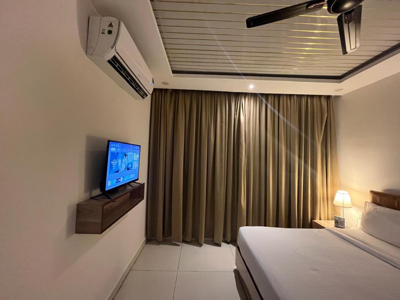 Hotel Hibiscus Tree- Bachupally Χιντεραμπάντ Εξωτερικό φωτογραφία